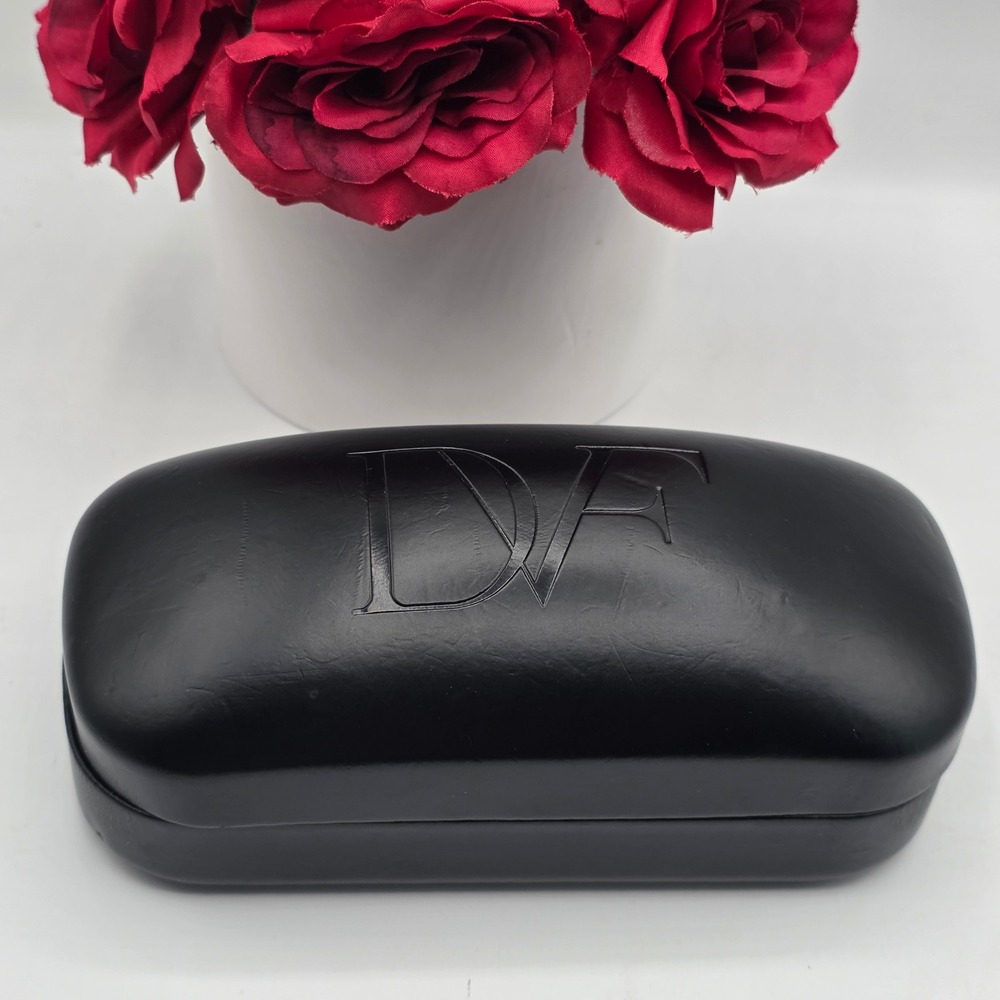 Diane von Furstenberg DVF Black Hard Shell Eyeglass Case Pink Lining Designer